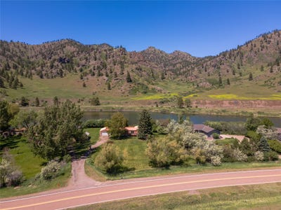 /international/us/2792-old-us-highway-91-cascade-mt-110108639074/