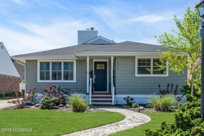 /international/us/304-parkway-point-pleasant-beach-nj-110109599314/