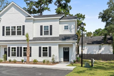/international/us/19-graybo-ln-pawleys-island-sc-110106241926/