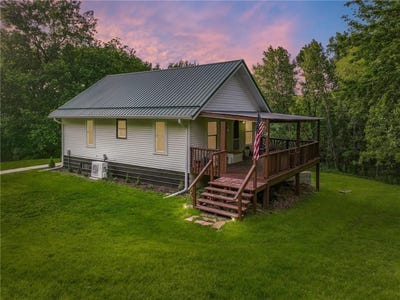 /international/us/706-old-highway-6-jamesport-mo-110108379664/