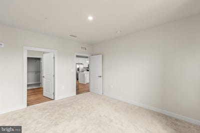 /international/us/140-mccormick-circle-winchester-va-110100617216/