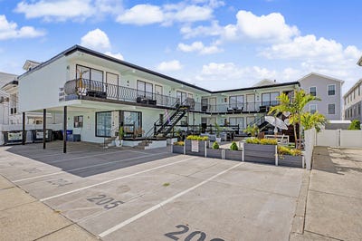 /international/us/422-e-16th-street-north-wildwood-nj-110119914571/