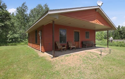 /international/us/w1768-elliott-road-springbrook-wi-110108852200/