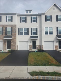 /international/us/7640-clayton-avenue-coopersburg-boro-pa-110109000507/