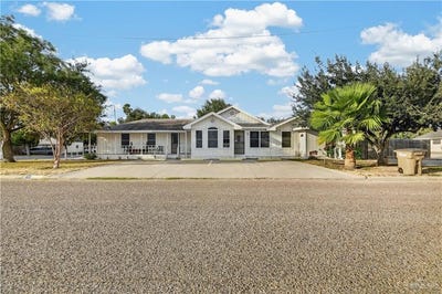 /international/us/104-e-roberts-avenue-donna-tx-110120418225/