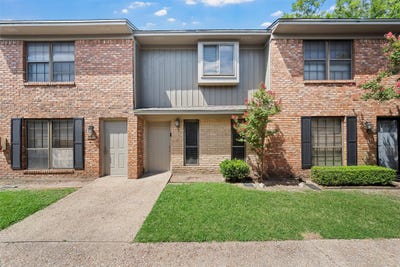 /international/us/1310-speight-avenue-waco-tx-110108685013/