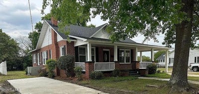 /international/us/3902-w-wilson-street-farmville-nc-110100726080/