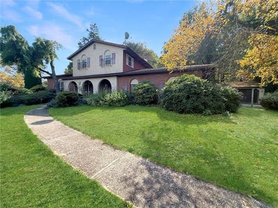 /international/us/7672-hilltop-court-new-tripoli-pa-110120129842/