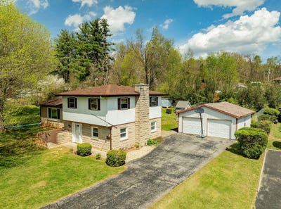 /international/us/360-hickory-hill-drive-monticello-ky-110106675758/