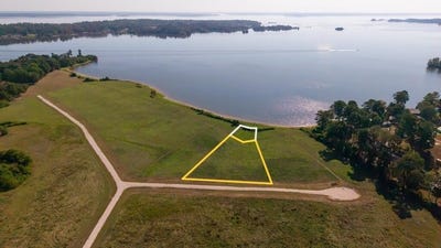 /international/us/151-stillwater-ln-milam-tx-110120460601/