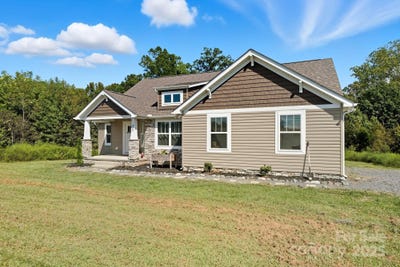 /international/us/345-knox-farm-road-statesville-nc-110102428271/