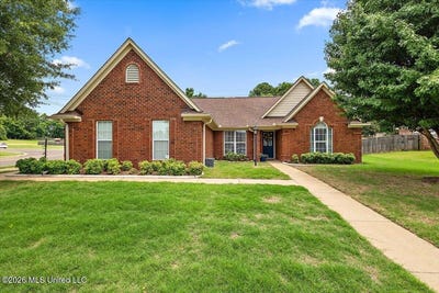 /international/us/7350-thistledown-cove-southaven-ms-110108424100/