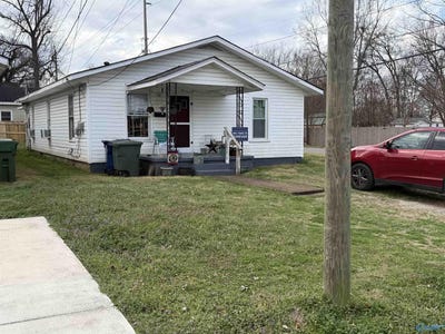 /international/us/1104-oshaughnessy-avenue-ne-huntsville-al-110106760288/