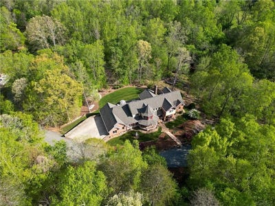 /international/us/1280-river-bluff-trail-tobaccoville-nc-110104546329/