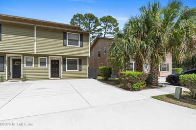 /international/us/1927-main-street-atlantic-beach-fl-110108398492/
