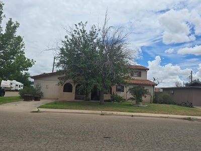 /international/us/700-s-ike-ave-monahans-tx-110100595437/