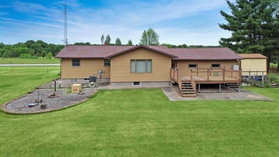 /international/us/n9674-state-road-108-farmington-wi-110108735161/