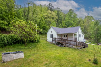 /international/us/8855-highway-191-west-liberty-ky-110107849269/
