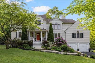 /international/us/138-chestnut-street-rehoboth-ma-110108342064/