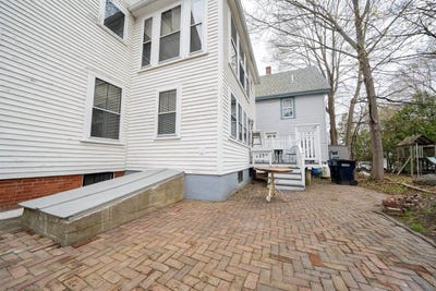 /international/us/59-wing-street-bangor-me-110107939670/