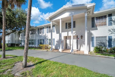 /international/us/6600-ne-22nd-way-fort-lauderdale-fl-110108948323/