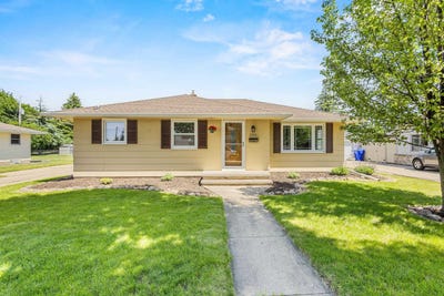 /international/us/2700-n-lillian-court-appleton-wi-110108694373/