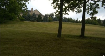 /international/us/2795-valley-road-north-whitehall-twp-pa-110108681860/