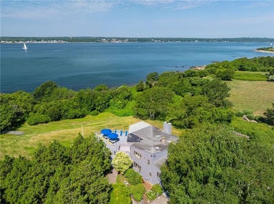 /international/us/76-battery-lane-jamestown-ri-110107061070/
