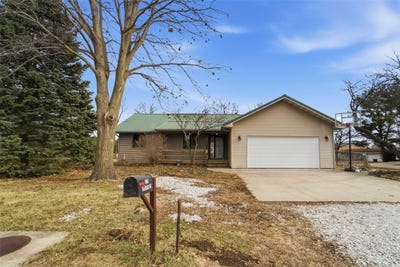 /international/us/201-oakridge-drive-panora-ia-110104839461/