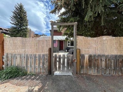 /international/us/160-w-2nd-st-ketchum-id-110099983583/