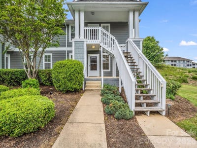 /international/us/3005-sagamore-lane-asheville-nc-110107956882/