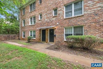/international/us/2527-hydraulic-rd-charlottesville-va-110109411966/