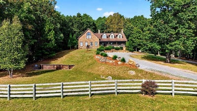 /international/us/1755-still-house-dr-lexington-va-110120138430/