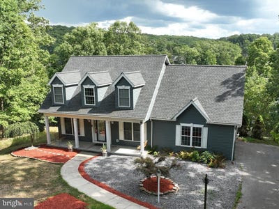 /international/us/202-lakeside-loop-ridgeley-wv-110106348942/