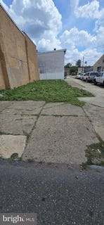 /international/us/3645-richmond-street-philadelphia-pa-110101201653/?lang=en