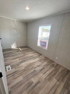 /international/us/321-e-25th-ave-sault-sainte-marie-mi-110109398694/