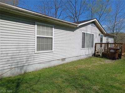/international/us/16194-dormont-road-east-liverpool-oh-110110280538/