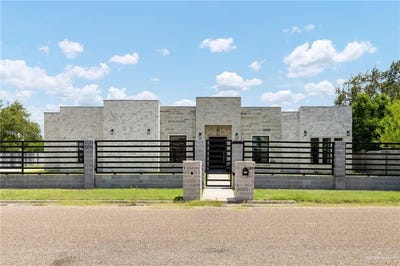/international/us/1435-pinto-drive-alamo-tx-110109195630/