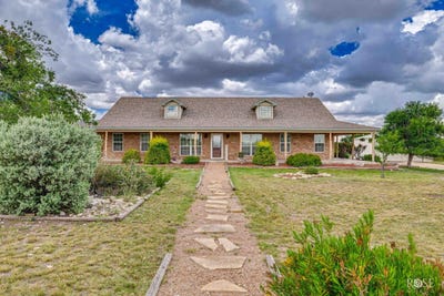 /international/us/5850-green-oaks-drive-christoval-tx-110108802901/