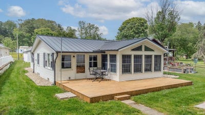 /international/us/1823-s-445-e-royer-lake-lagrange-in-110108256764/