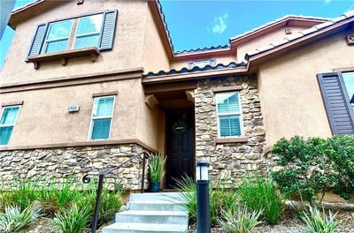 /international/us/27464-honeydew-court-saugus-ca-110097814657/