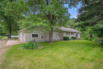 /international/us/8850-blue-lake-road-twin-lake-mi-110100246813/