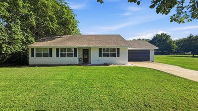 /international/us/704-w-bells-boulevard-bells-tx-110108141850/