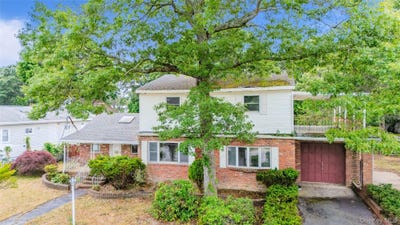 /international/us/10-windsor-place-shirley-ny-110109131712/