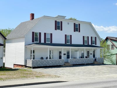 /international/us/608-e-main-street-newport-city-vt-110108568274/