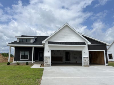 /international/us/318-willow-street-pardeeville-wi-110100834860/