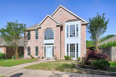 /international/us/2325-havard-oak-drive-plano-tx-110119988815/