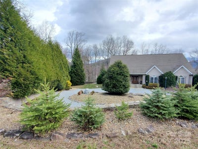 /international/us/526-grand-oaks-drive-hendersonville-nc-110098356891/?lang=zh-tw