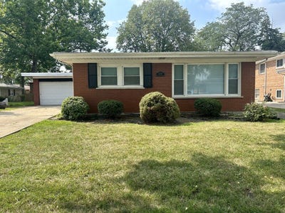 /international/us/529-e-166th-place-south-holland-il-110108805961/