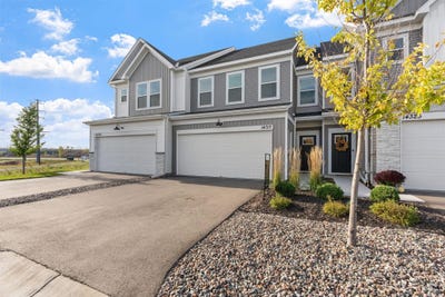 /international/us/14317-103rd-place-n-maple-grove-mn-110120755459/